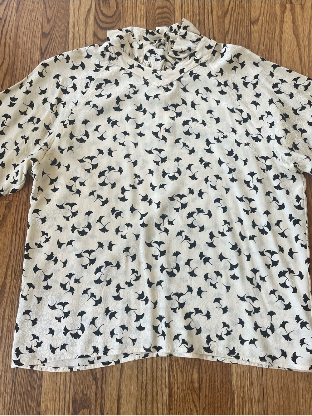 VTG Jerri Sherman Cream Gingko Leaf Pattern Short-Sleeve 100% Silk Blouse Sz 14
